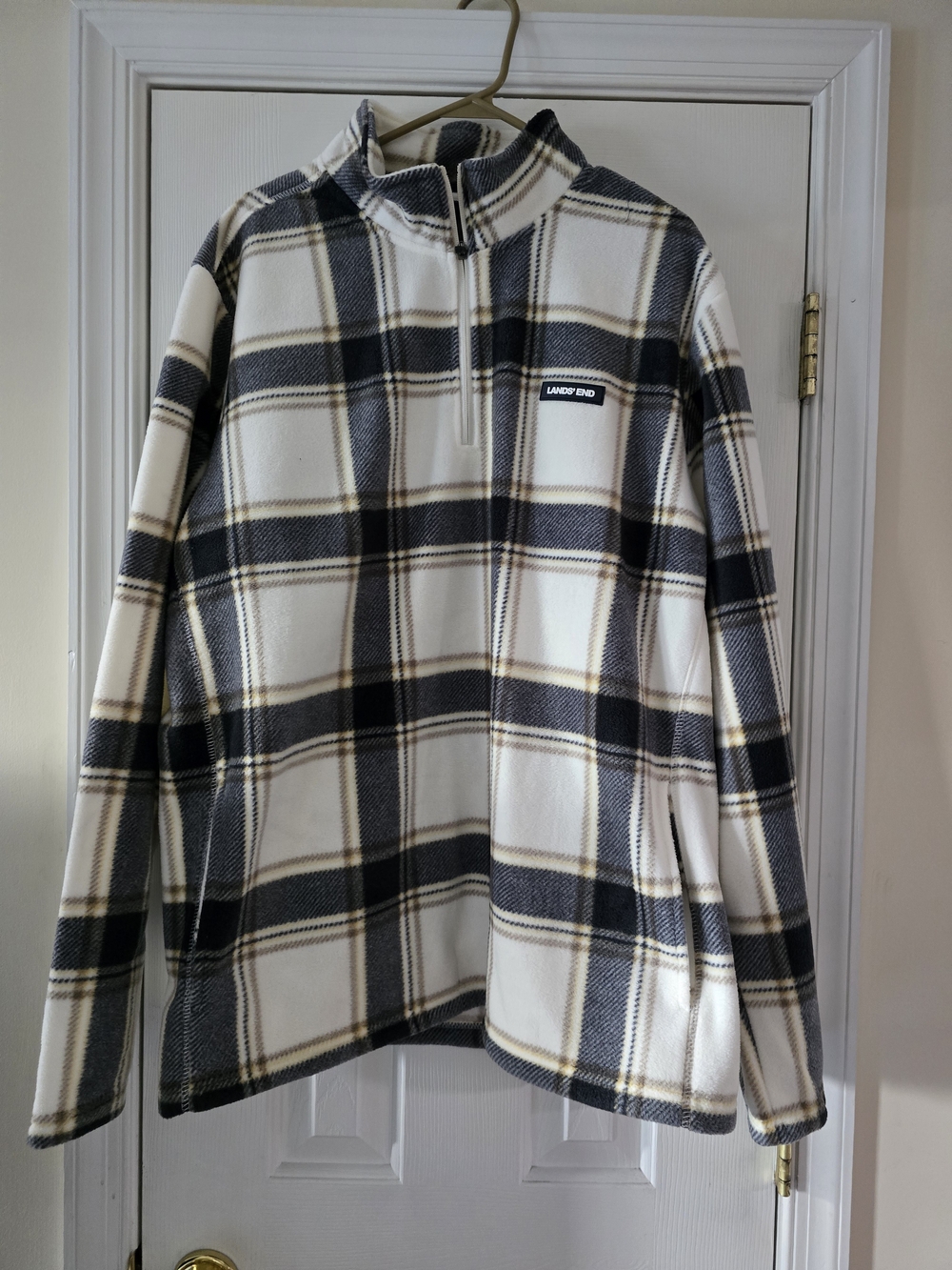 Lands' End Men's Cream, Black & Tan Plaid Zip-Up Fleece NWOT